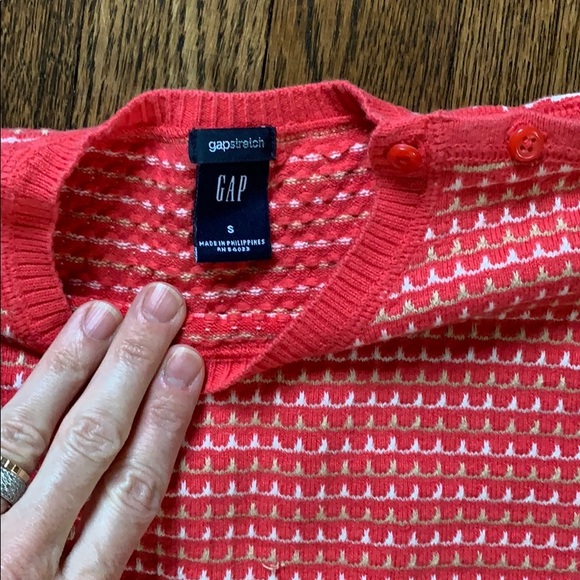 Gap Sweater - Picture 2 of 4